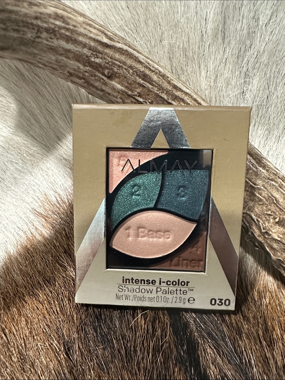 Almay Intense Eye Shadow Palette- 030 NWT